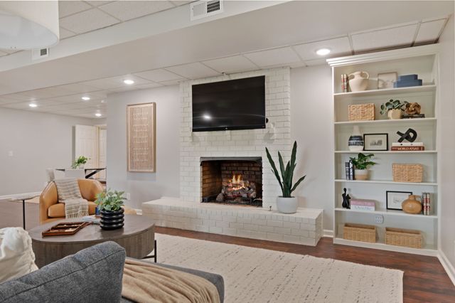 6613 Holt Rd, Nashville, TN 37211