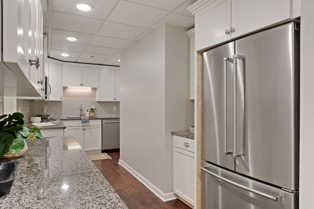 6613 Holt Rd, Nashville, TN 37211