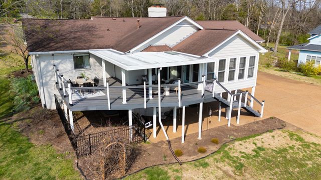 6613 Holt Rd, Nashville, TN 37211