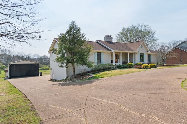 6613 Holt Rd, Nashville, TN 37211