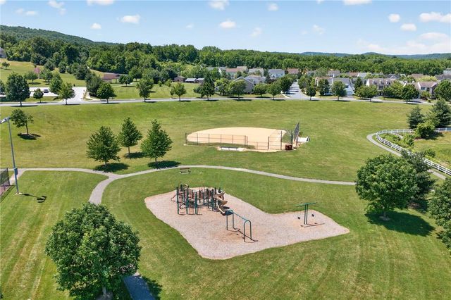 7013 Hunt Drive, Macungie Boro, PA 18062