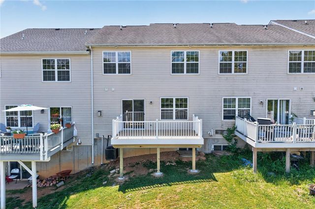7013 Hunt Drive, Macungie Boro, PA 18062