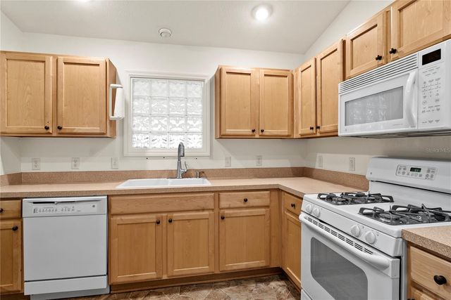 2525 FIVE FORKS TRAIL, The Villages, FL 32162