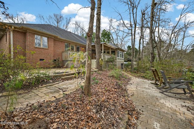 236 Ravenswood Road, Hampstead, NC 28443