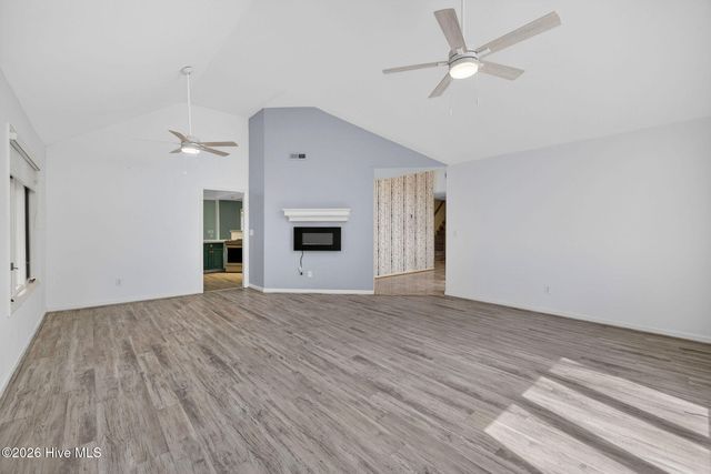 236 Ravenswood Road, Hampstead, NC 28443