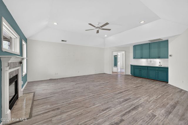 236 Ravenswood Road, Hampstead, NC 28443