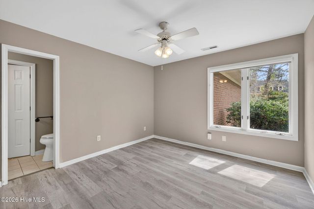 236 Ravenswood Road, Hampstead, NC 28443