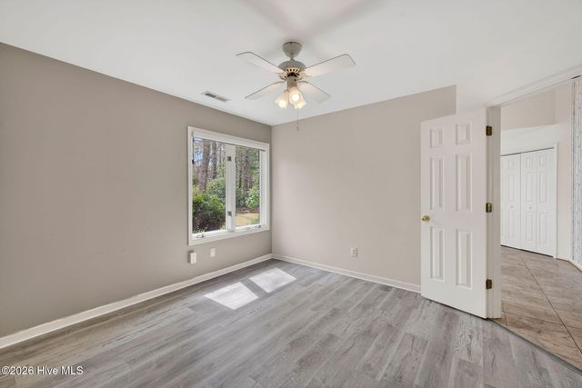 236 Ravenswood Road, Hampstead, NC 28443