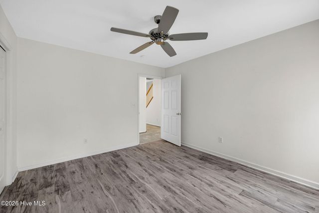 236 Ravenswood Road, Hampstead, NC 28443