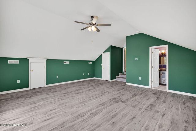 236 Ravenswood Road, Hampstead, NC 28443