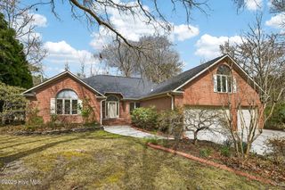 236 Ravenswood Road, Hampstead, NC 28443