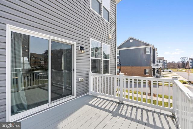 9715 SUMMERTON DR, Bowie, MD 20721