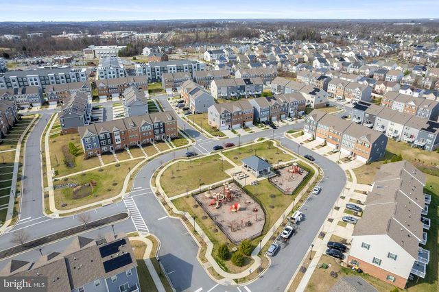9715 SUMMERTON DR, Bowie, MD 20721
