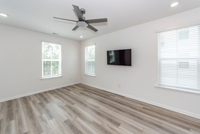 359 Herty Park Drive, Moncks Corner, SC 29461