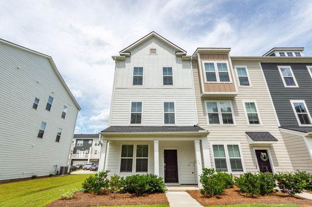 359 Herty Park Drive, Moncks Corner, SC 29461