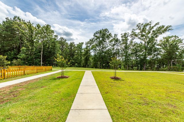 359 Herty Park Drive, Moncks Corner, SC 29461