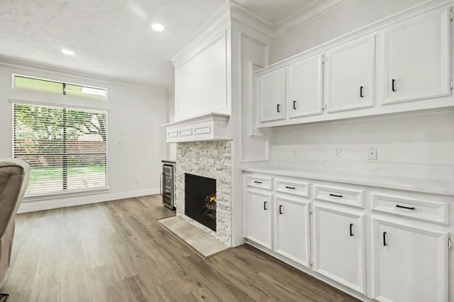 14214 Ridgewood Lake Court, Houston, TX 77062