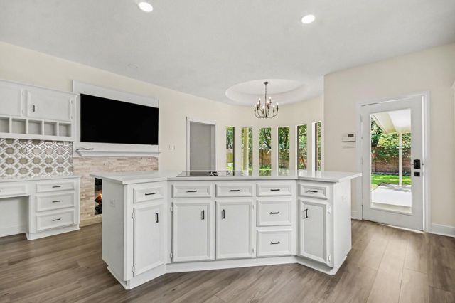 14214 Ridgewood Lake Court, Houston, TX 77062