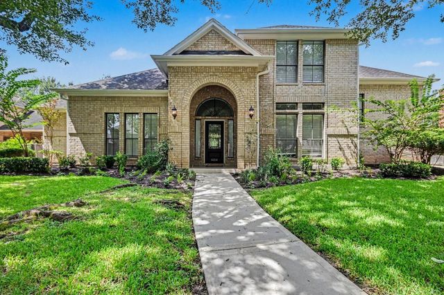 14214 Ridgewood Lake Court, Houston, TX 77062