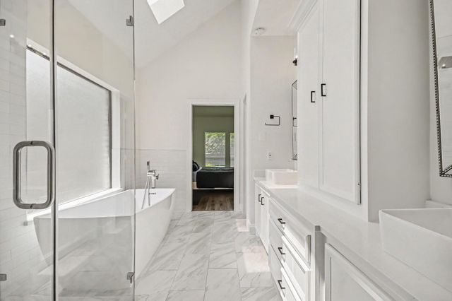14214 Ridgewood Lake Court, Houston, TX 77062