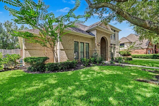 14214 Ridgewood Lake Court, Houston, TX 77062