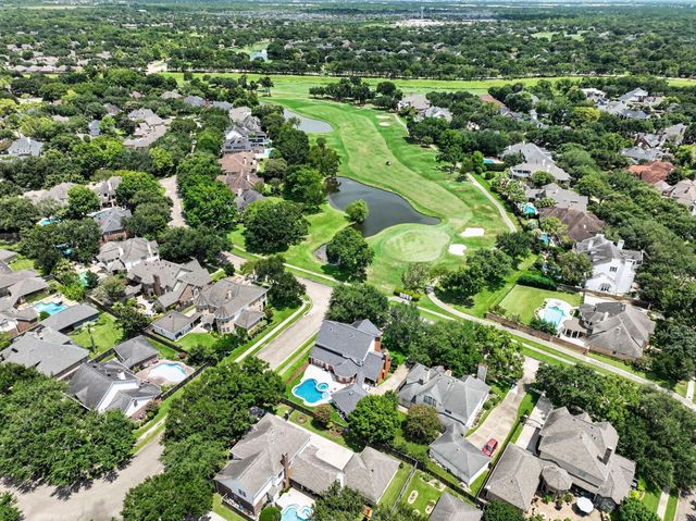 14214 Ridgewood Lake Court, Houston, TX 77062