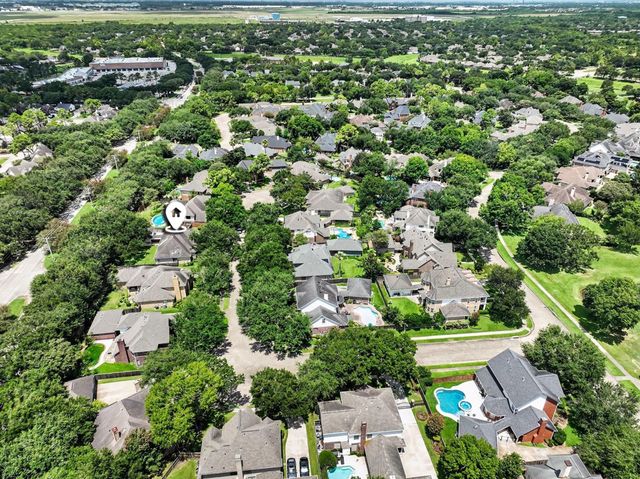 14214 Ridgewood Lake Court, Houston, TX 77062