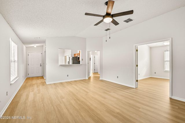 1949 LONGNEEDLE Lane, Middleburg, FL 32068