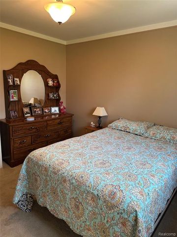 12942 Ray Drive, Warren, MI 48088