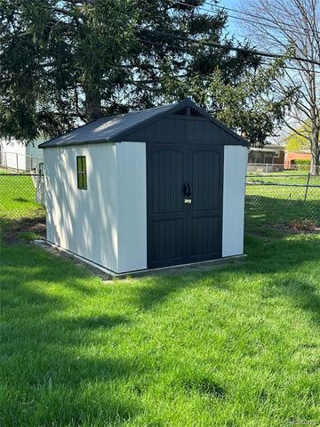 12942 Ray Drive, Warren, MI 48088