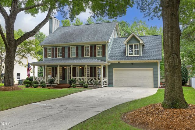 620 St Vincent Drive, Holly Springs, NC 27540