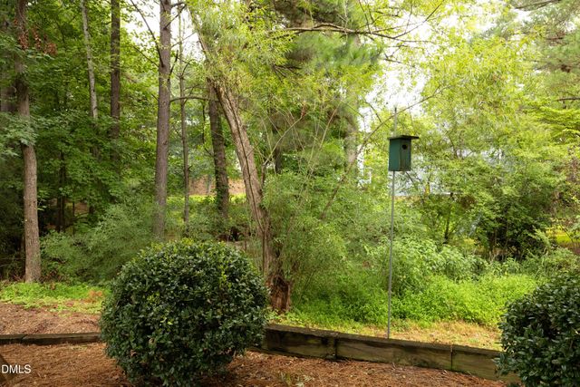 620 St Vincent Drive, Holly Springs, NC 27540