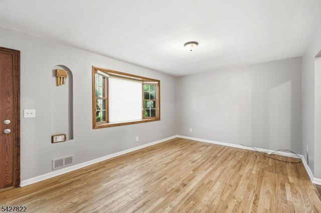 104 14Th St, Cresskill Boro, NJ 07626