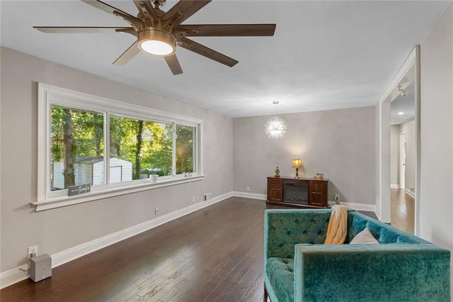 670 Montclair Drive SW, Smyrna, GA 30082