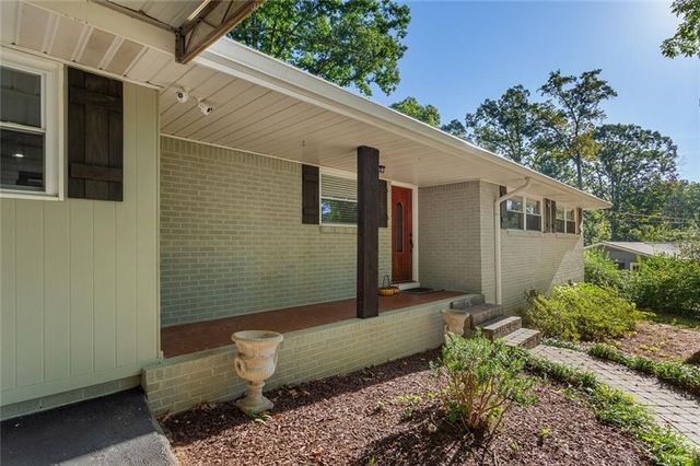 670 Montclair Drive SW, Smyrna, GA 30082