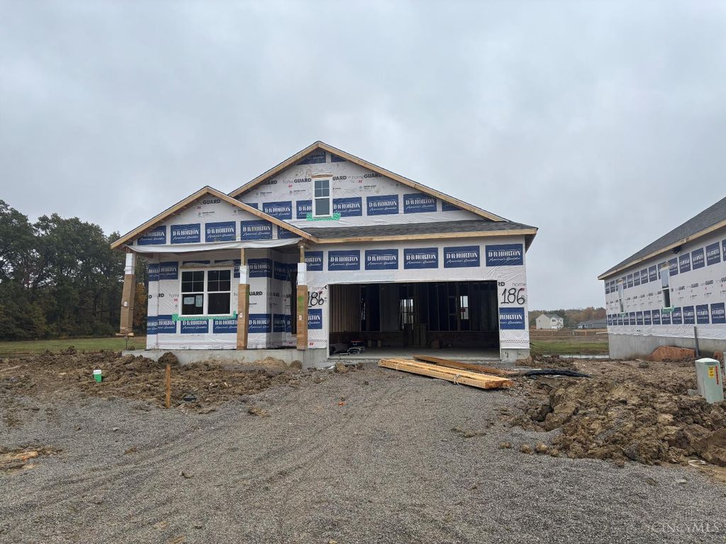 1768 Parkfield Way, Goshen Twp, OH 45122