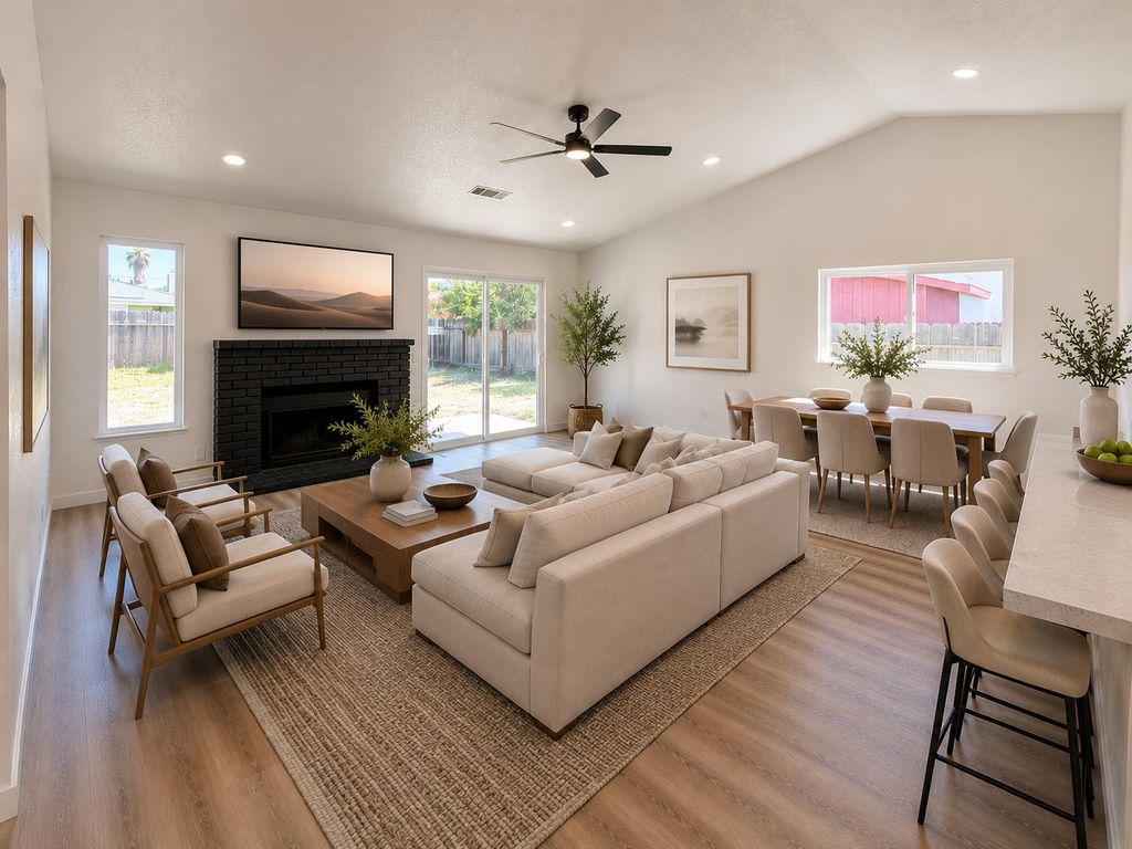 Image 2 of property listing at 519 Rosehill Drive, Chowchilla, CA 93610