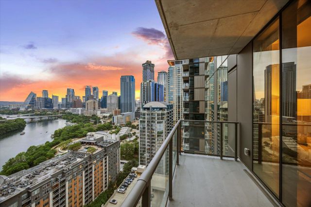 44 East Ave 2304, Austin, TX 78701