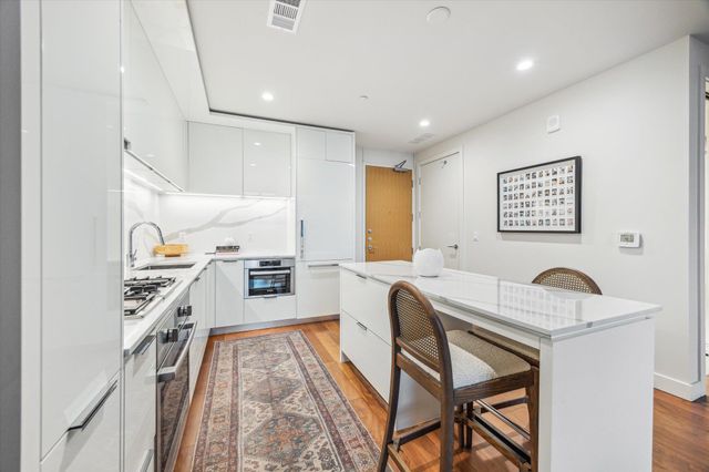 44 East Ave 2304, Austin, TX 78701