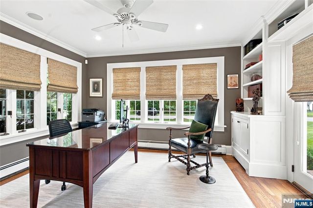 295 Hamilton Avenue, Glen Rock, NJ 07452