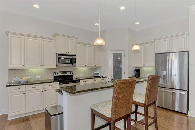 539 SAWGRASS BRIDGE ROAD, Venice, FL 34292