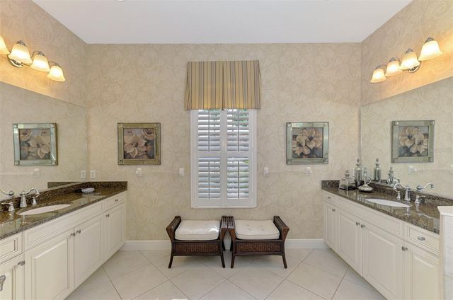 539 SAWGRASS BRIDGE ROAD, Venice, FL 34292