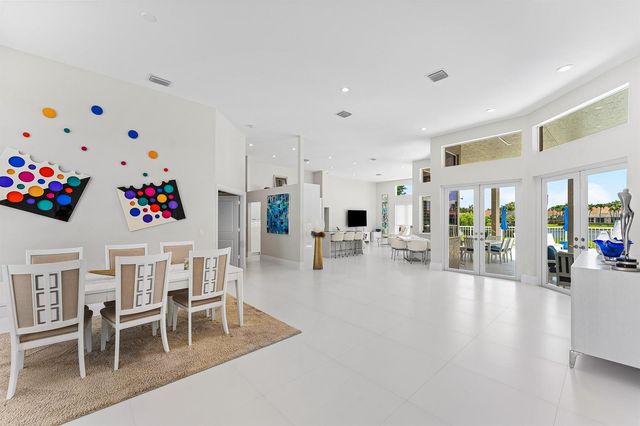 8321 Muirhead Circle, Boynton Beach, FL 33472