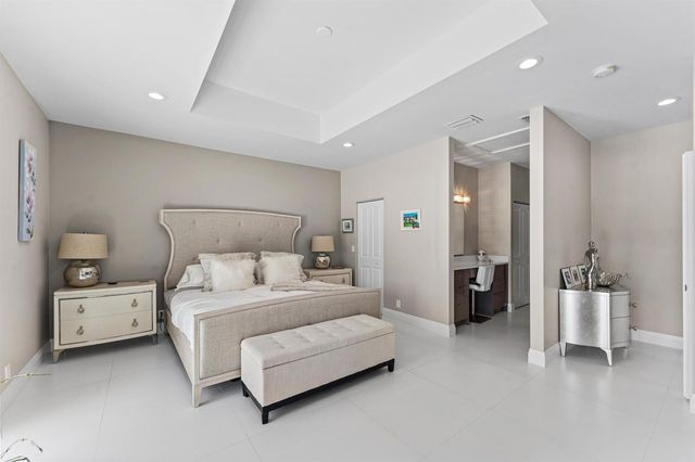 8321 Muirhead Circle, Boynton Beach, FL 33472