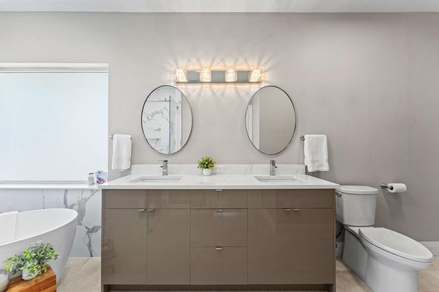 8321 Muirhead Circle, Boynton Beach, FL 33472