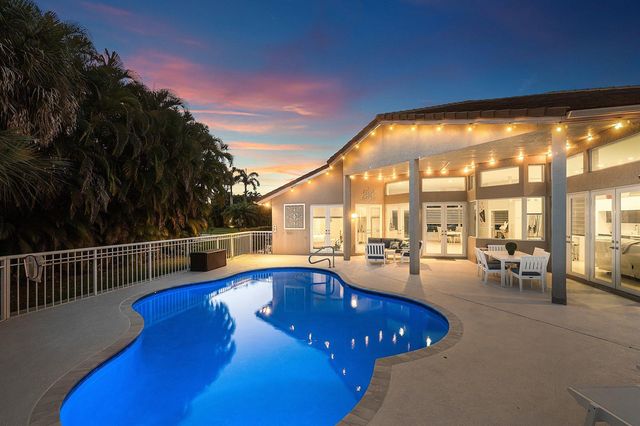 8321 Muirhead Circle, Boynton Beach, FL 33472
