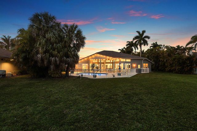 8321 Muirhead Circle, Boynton Beach, FL 33472