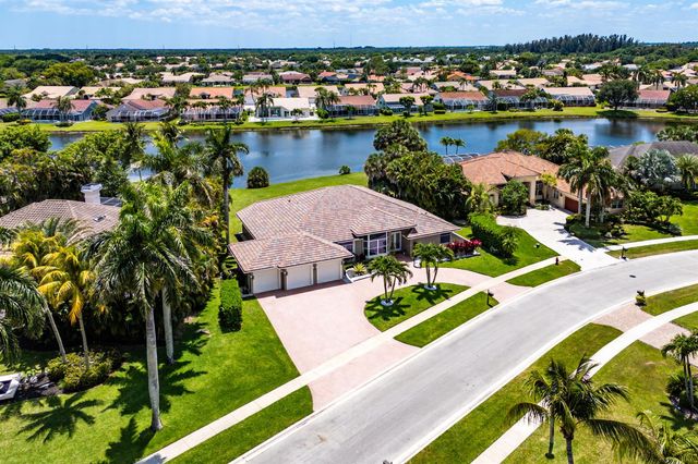 8321 Muirhead Circle, Boynton Beach, FL 33472