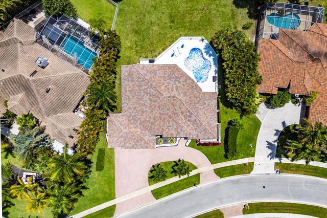 8321 Muirhead Circle, Boynton Beach, FL 33472