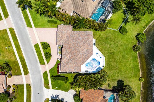 8321 Muirhead Circle, Boynton Beach, FL 33472